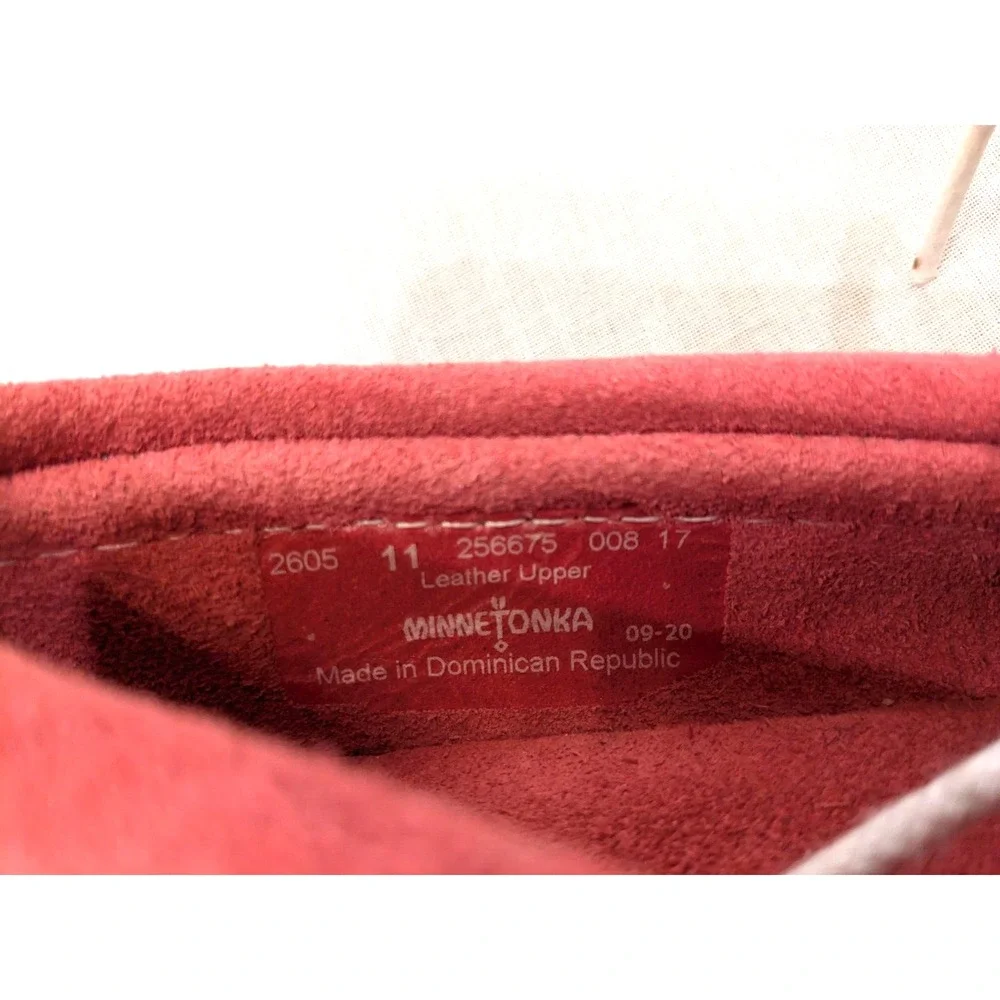 New Condition Minnetonka Toddler Girl‎ Moccasin Size 11 Pink Thunderbird Laces